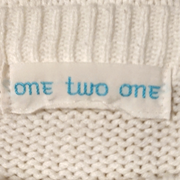 Vintage beaded sweater, Vintage, Crew Neck White,  Knit, Women, Pearls, XL - Picture 5 of 16